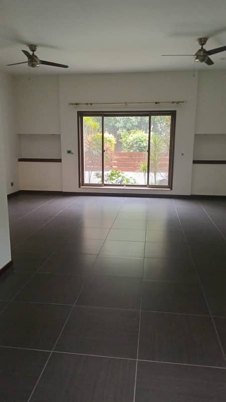 House For Rent Executive-Level Accommodation Near Polo Ground, Cantt 34