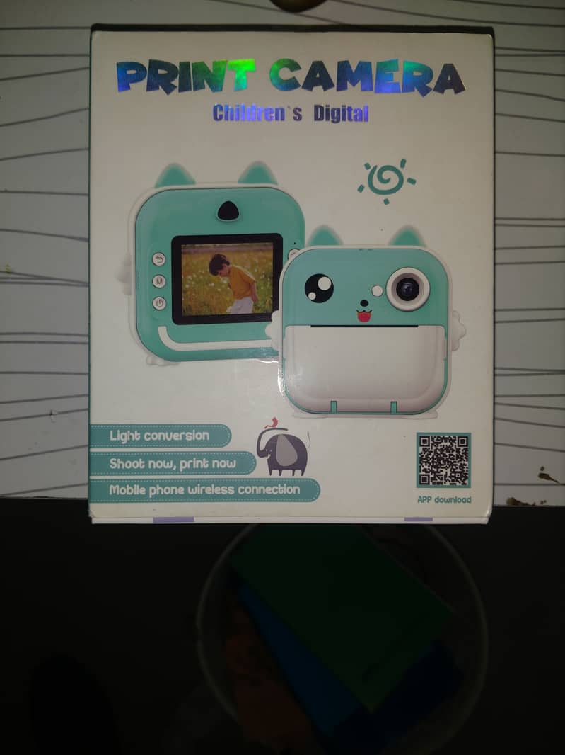 Mini portable camera with printer 0