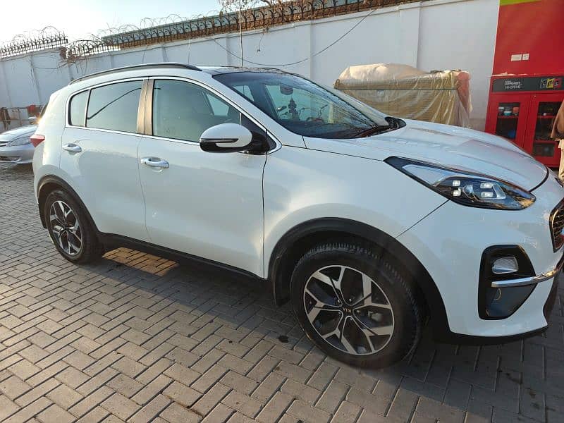 KIA Sportage 2022 8