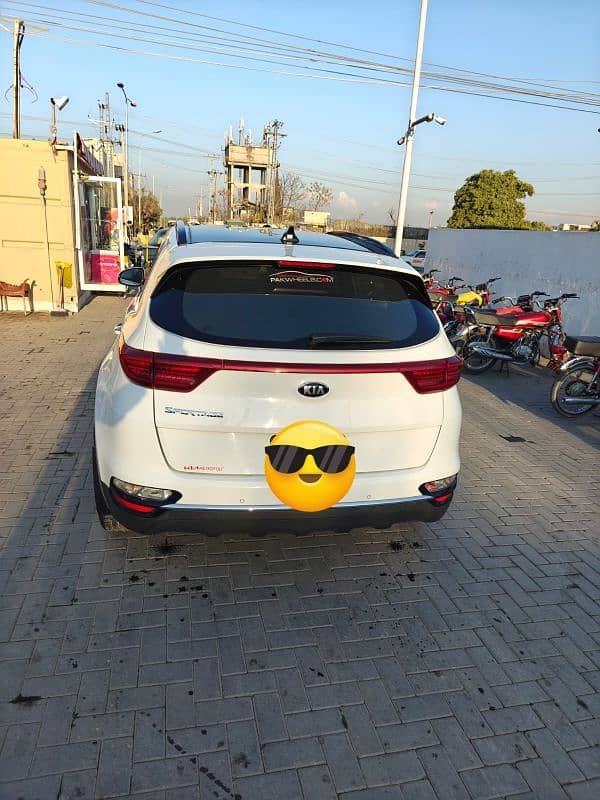 KIA Sportage 2022 9