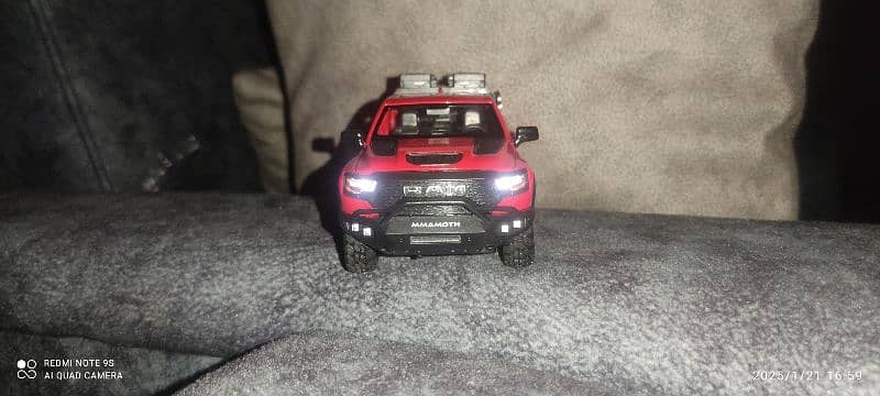 TOYOTA thundra alloy diecast car model 2