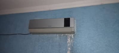 split AC 3