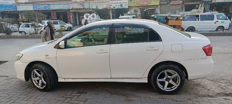 Toyota Axio 2007. 2