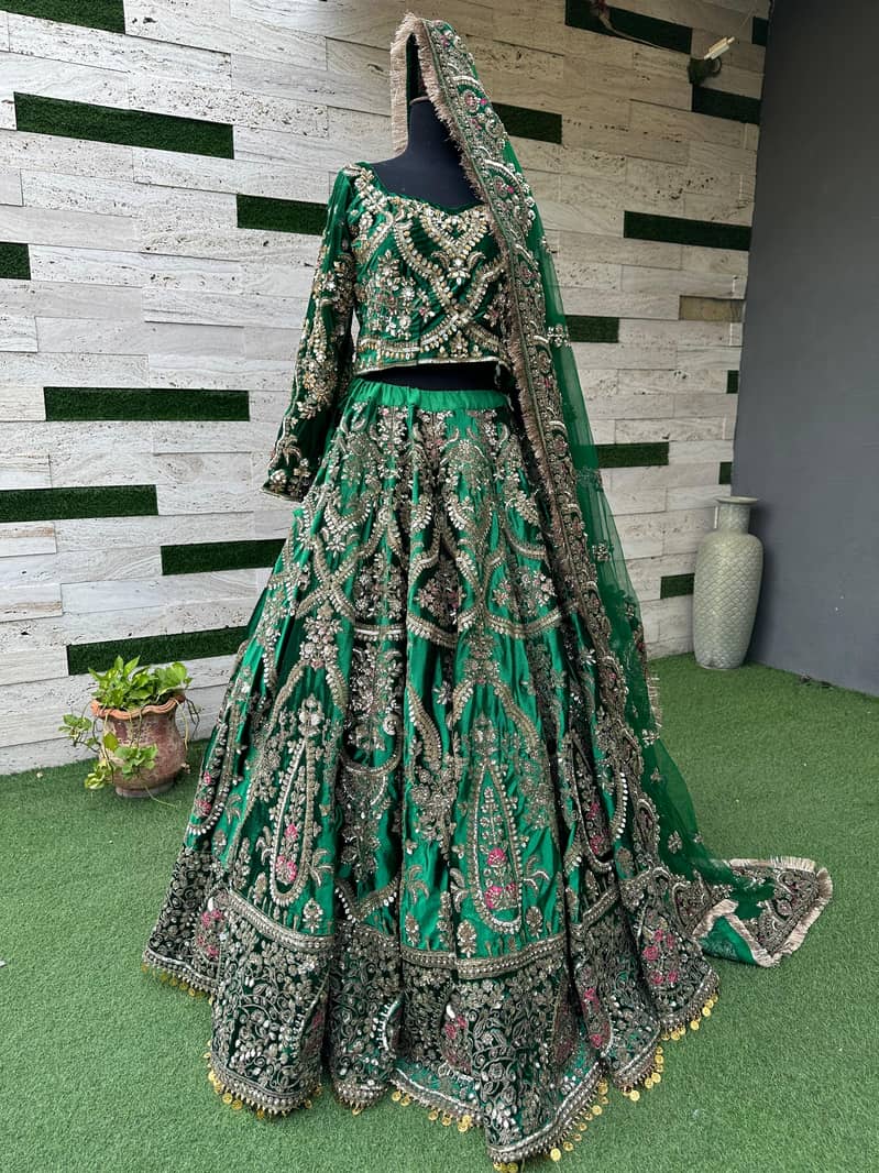 Wedding Dress | Mehndi Wedding Dress are Available (DEMANDING DRESS) 1