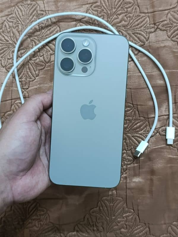 iphone 15 pro max 256gb JV (Natural Titanium 0