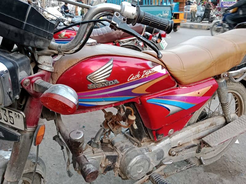 Honda cd 70 for sale good condition total janion 1