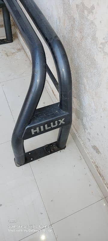 hillux double cabin roll bar 1