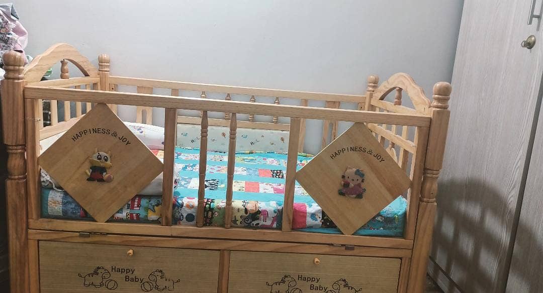 Baby Cot | Baby Crib | With Mattress | Negotiable 2