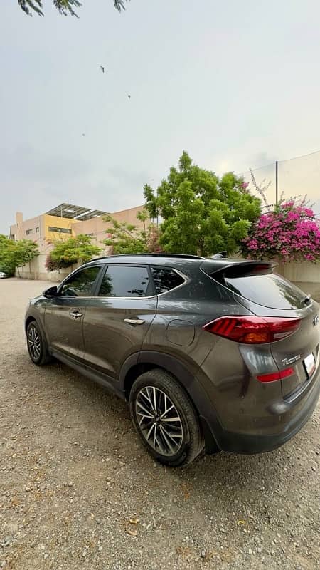 Hyundai Tucson 2020 FWD GLS SPORT 3