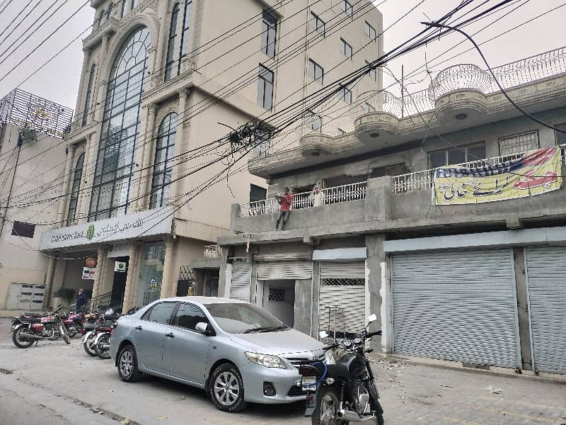 IQBAL TOWN MAIN BOULEVARD COMMERCIAL BUILDING FOR BANK OR MULTINATIONAL COMPANIES 3