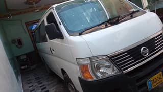 Nissan crvan 2rz ingan patrol cng 2400cc