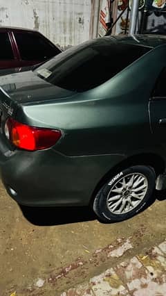 Toyota Corolla GLI 2011