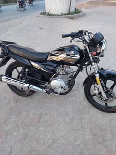 ybr 125z dx all OK lush condition 10/10 nee bike