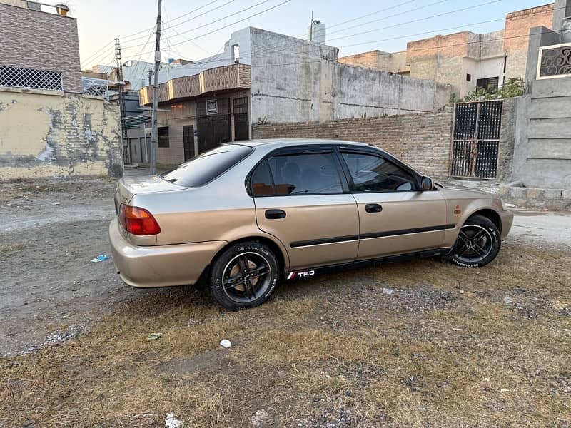 Honda Civic EXi 1999 5