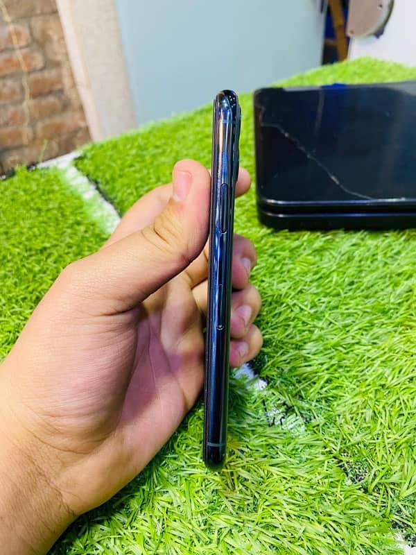 I PH 11 Pro 64Gb non pta BH 72 Condition 10-9 4