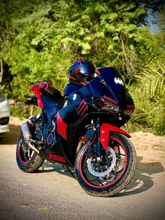 Suzuki gsx replica 300cc