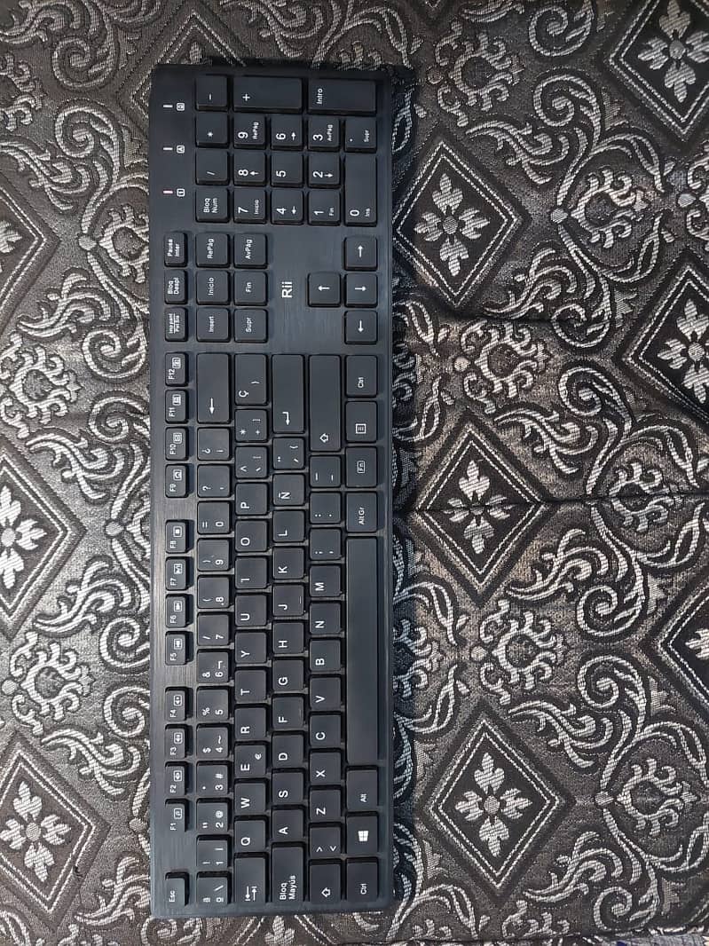 Wireless USB Keyboard Rii Model=RK200 (Used - Excellent Condition) 0