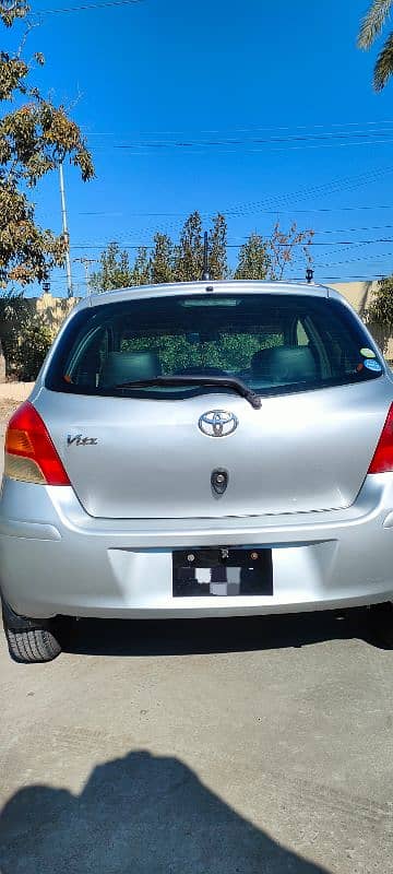 Toyota Vitz 2009 8