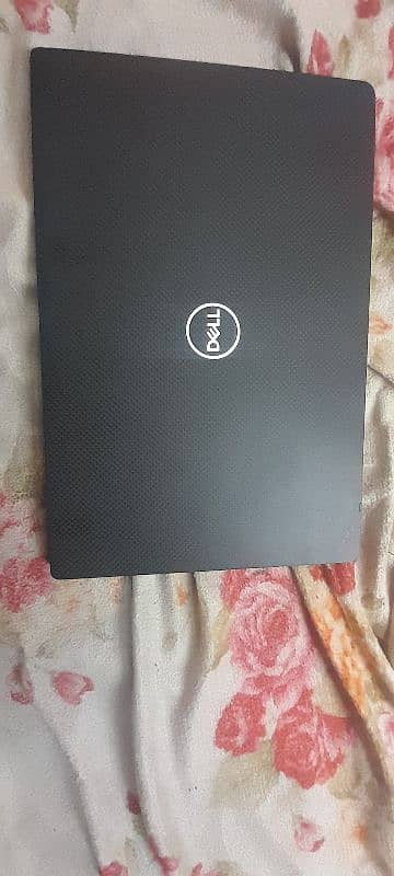 Dell laptop 0