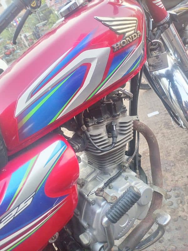 Honda 125 2022 4