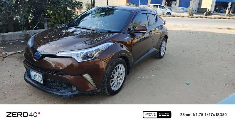 Toyota C-HR 2019 03255433049 4