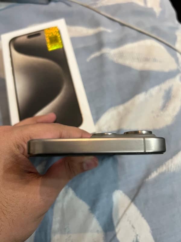 iphone 15 pro max [256 GB] Non-PTA 6