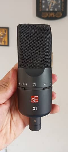 Se Electronics X1 Professional Studio Condenser Microphone Mic