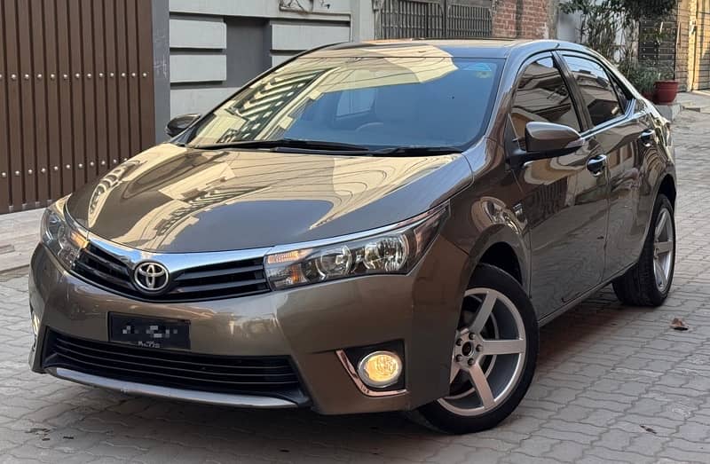 Toyota Corolla Altis 1.6  2015 2