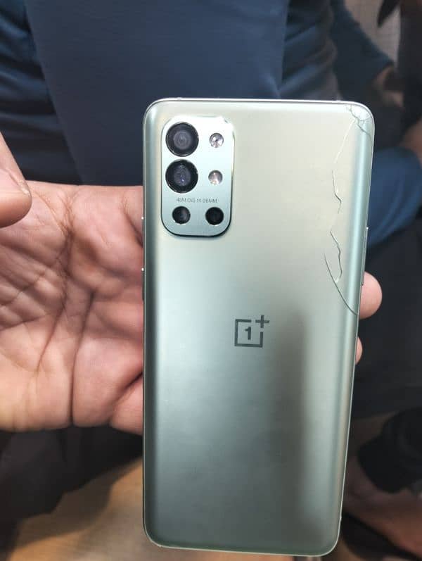 OnePlus 9r 12GB 256GB back break 0