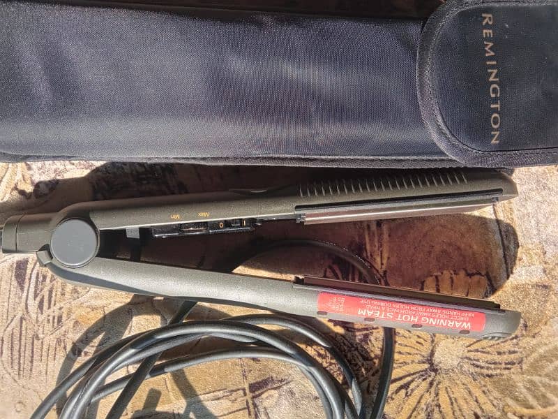 Remington hair straightener 1