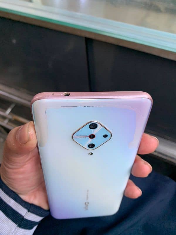 vivo s1 pro 8/128 0