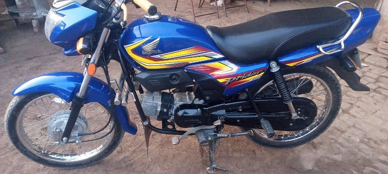 Honda pridor2022/2023 All Document clear Original bike New conditions 3