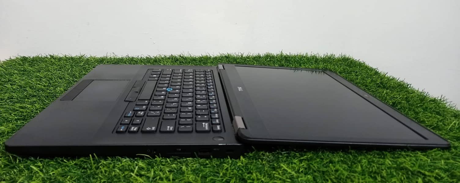 DELL LATITUDE E5470 0