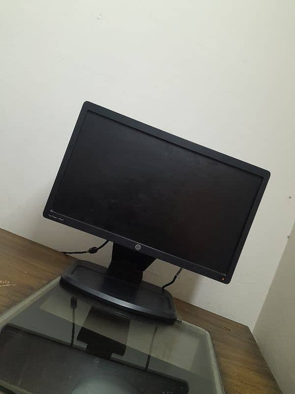 Dell Core i3 3rd Generation PC with HP Elite Display E201 LED 1