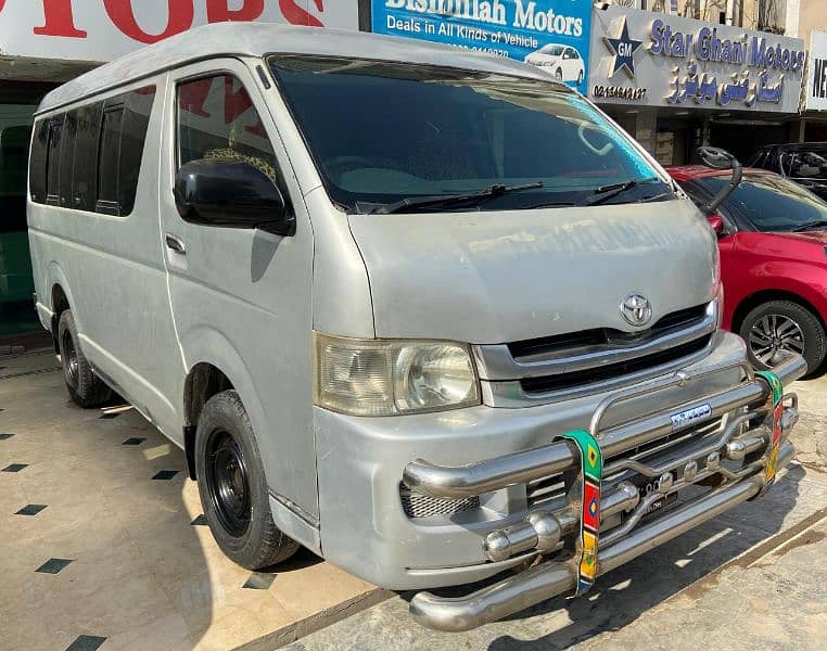 Toyota Hiace 2010 2