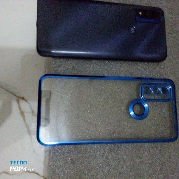 moto E5 plus or g . pure set 12