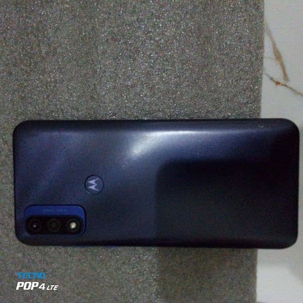 moto E5 plus or g . pure set 15