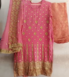 ready to wear woman chiffon dress size medium.