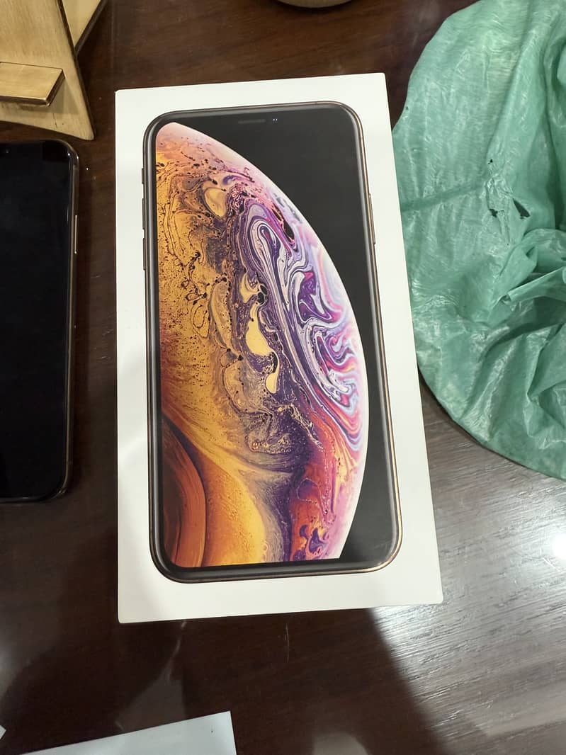 Apple iPhone XS 2