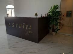 celebrated Esthiva spa center needs a counter working girl.