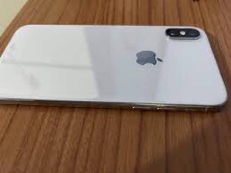 Iphone X in good condition 1