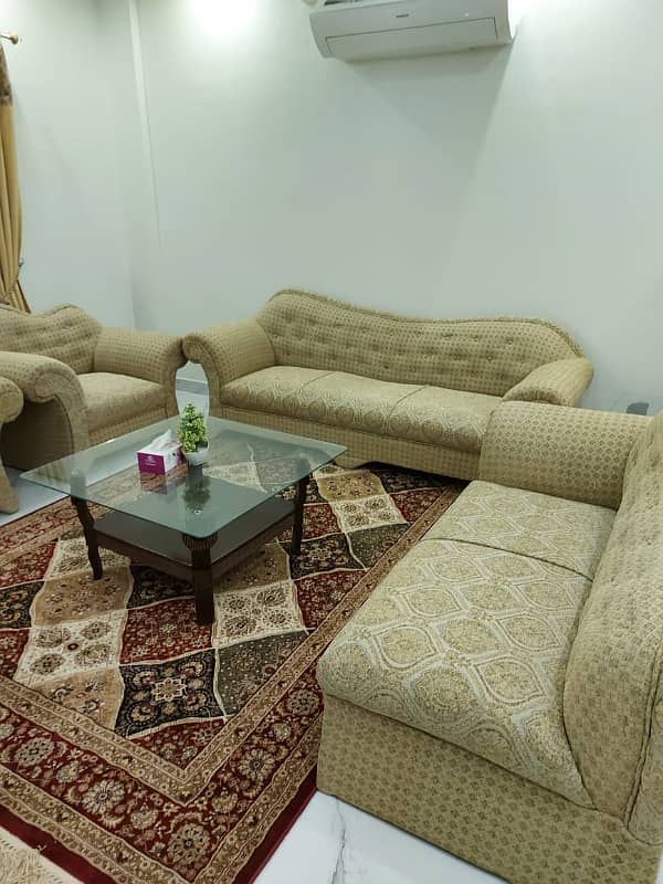 One bedroom furnished apartment available for rent 0