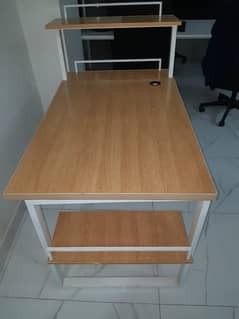 Computer Table