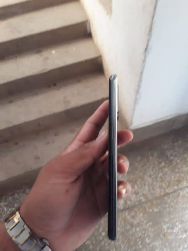 oppo f19 pro 8 ram 128 gb 2