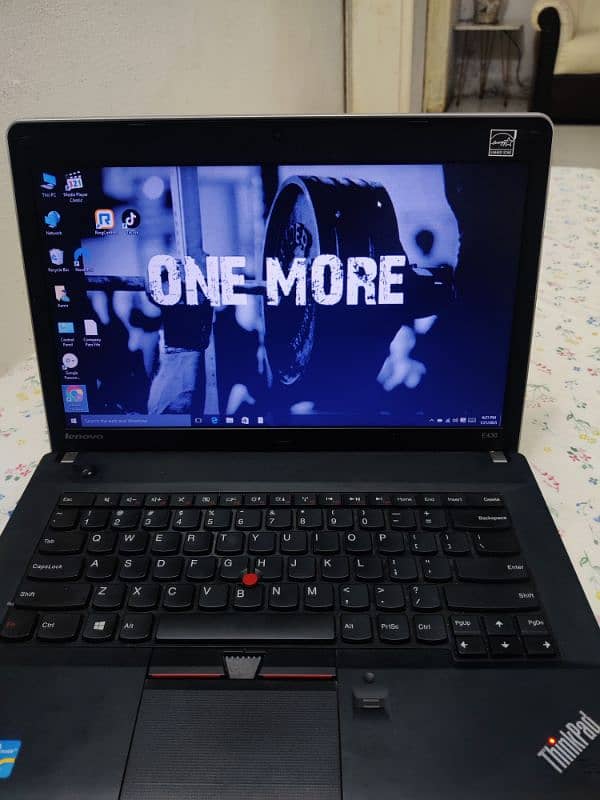 Lenovo Thinkpad Pad Edge Core I5 3rd Generation 3