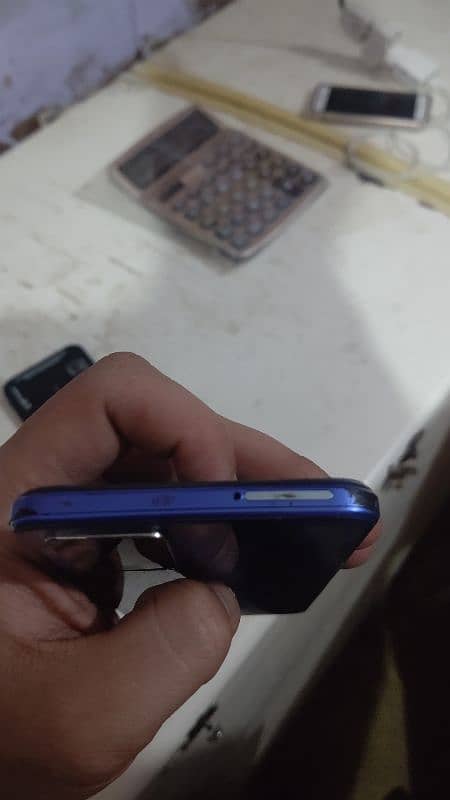 vivo Y21 mobile 4