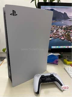 Playstation 5 - PS5  Disc Version US Version in BRAND NEW Condition