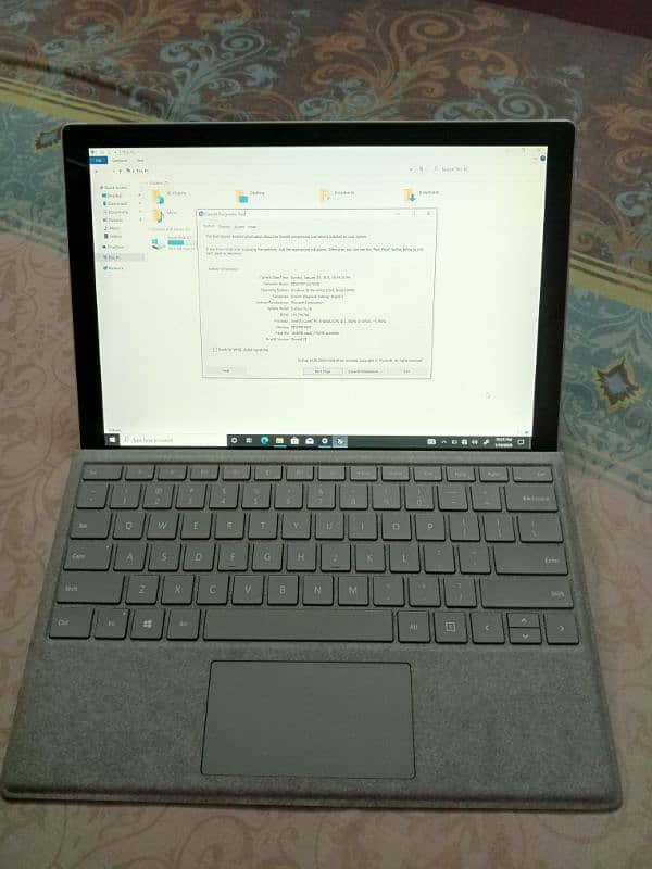 Microsoft Surface pro6 touch corei5 8thgen 8gbram 256ssd with keyboard 0