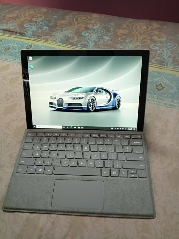 Microsoft Surface pro6 touch corei5 8thgen 8gbram 256ssd with keyboard 10