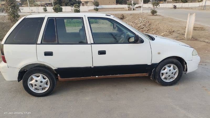 Suzuki Cultus 2007 17